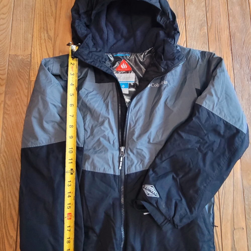 Columbia Black and Silver Insulated Jacket